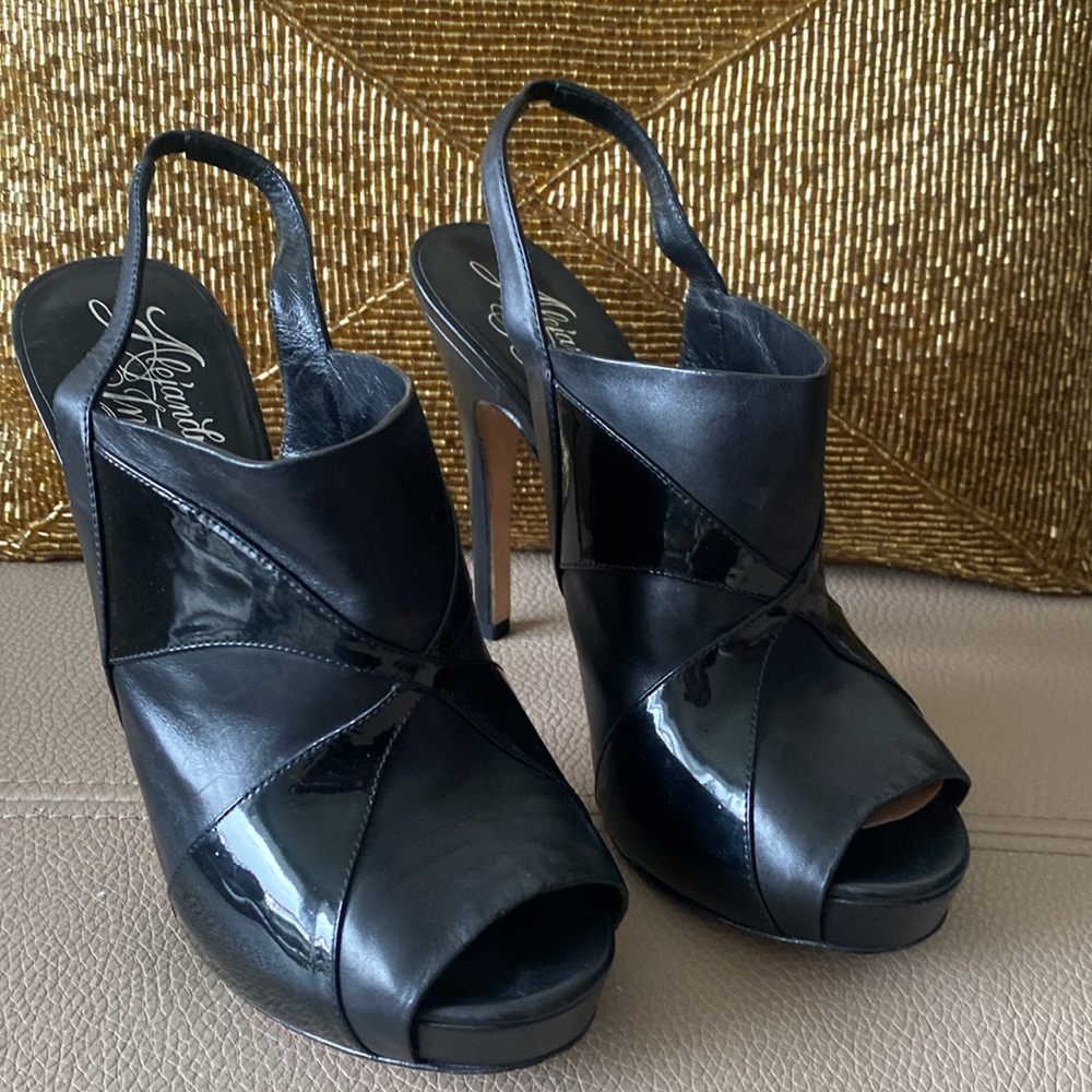 Alejandro Inglemo 7.5 womens platform heels. Brand new from sample sale.
